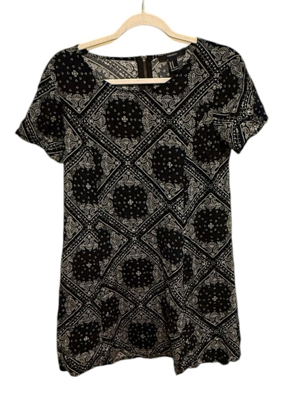 NWOT Forever 21 Black and White Bandana Print Mini Dress